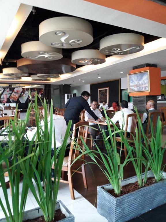 D'Arcici Hotel Cempaka Putih Yakarta Exterior foto